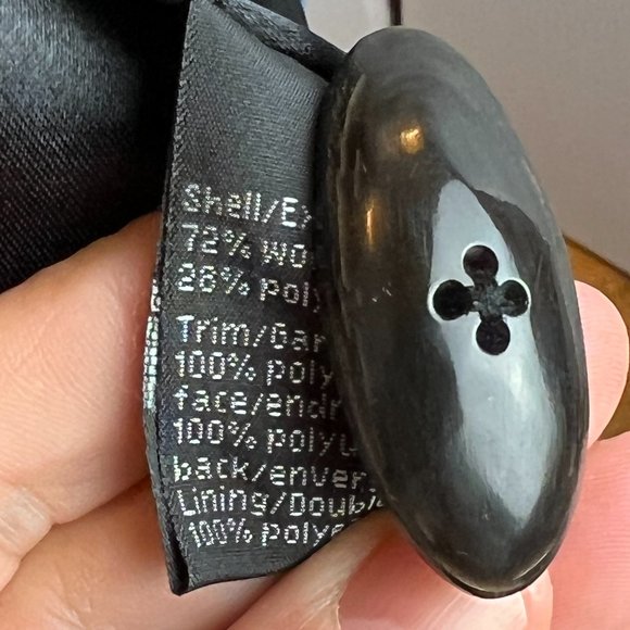 Tsunami Esq Black Wool Blend Embroidered Cropped Jacket Blazer Sz M Art-to-Wear - Picture 16 of 16